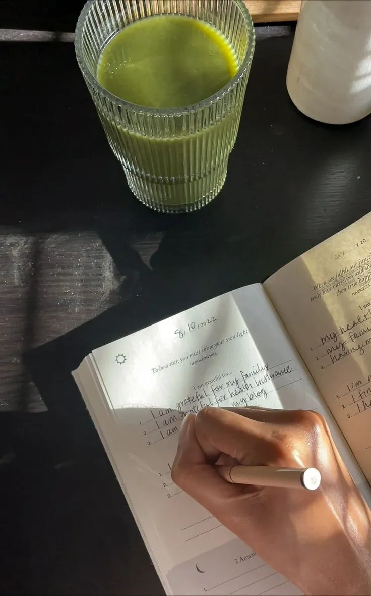 Organised home workspace with natural materials